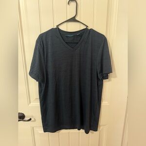 Perry Ellis v-neck